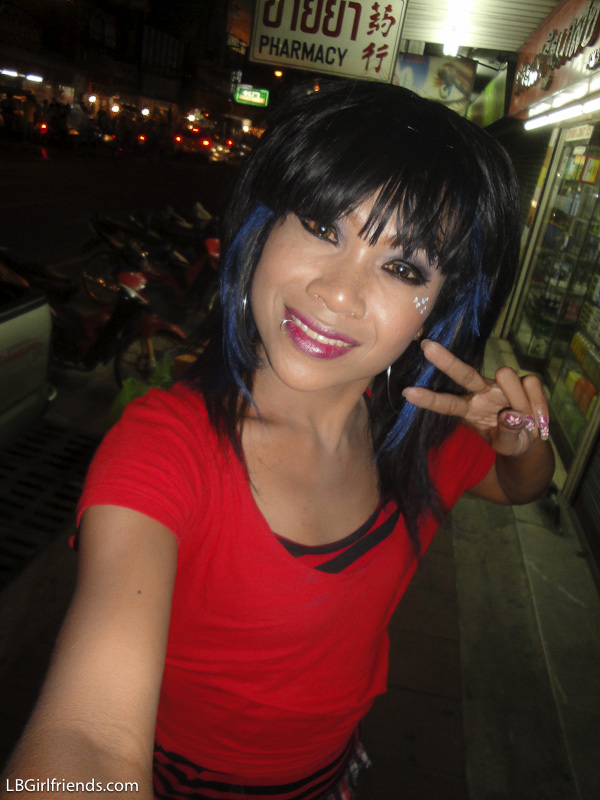 Candid Pattaya Pics Submitted By Kissable Transexual Leena